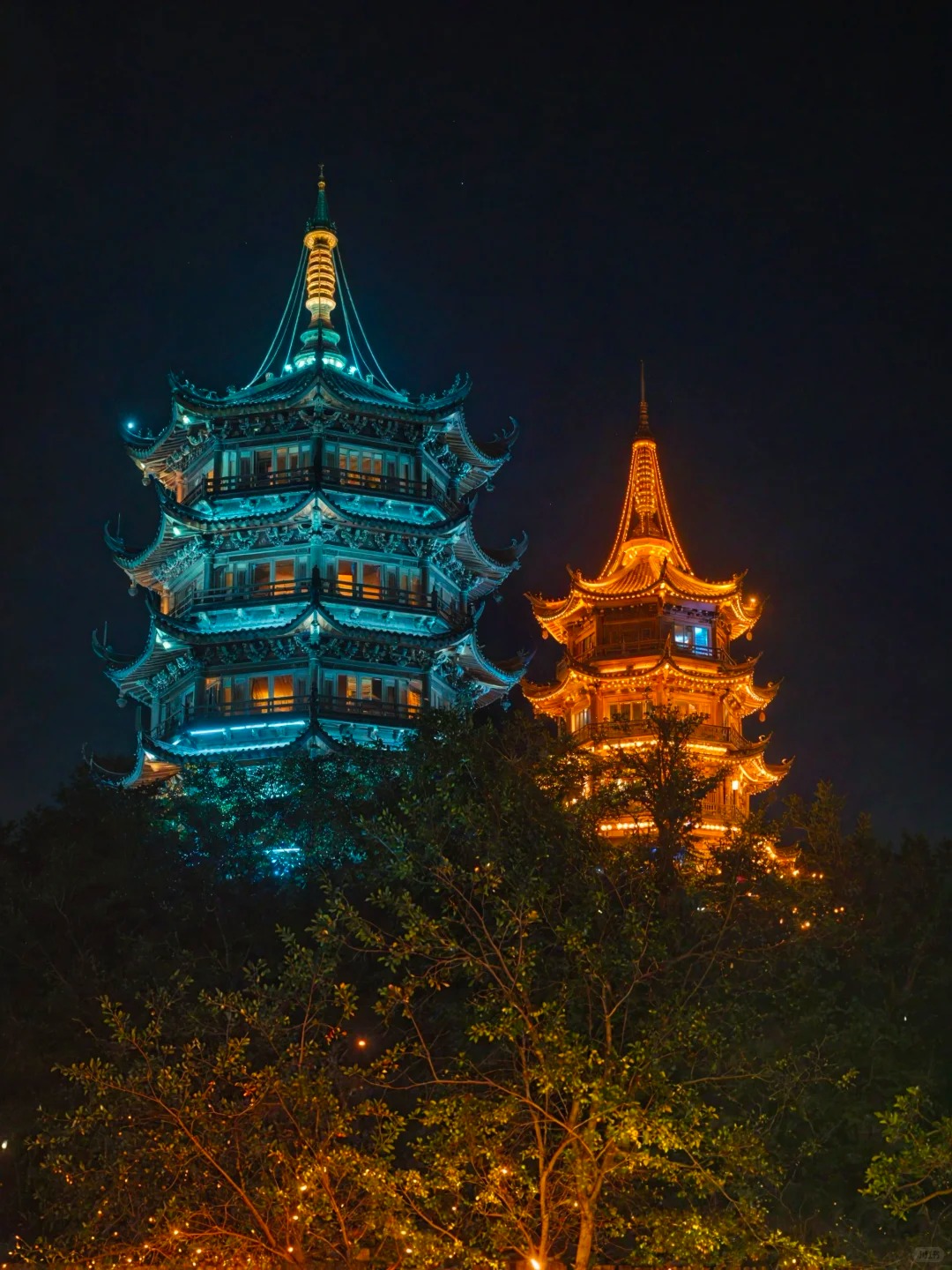 桂林 _ 日月双塔 夜景 原图直出 📷8.25_1_云卿_来自小红书网页版.jpg
